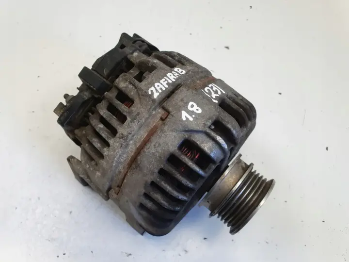 Opel Zafira B 1.8 16V ALTERNATOR 100A 0124425020 bosch