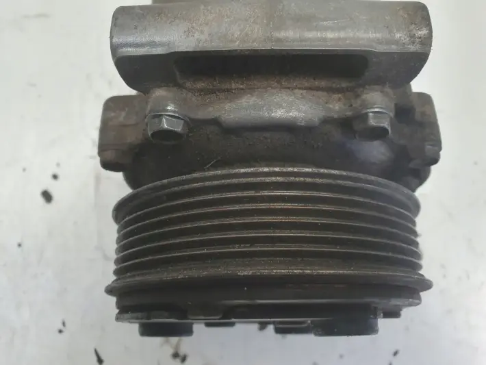 Mini One R56 1.4 16V VTi SPRĘŻARKA KLIMATYZACJI 9223392