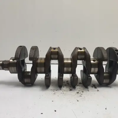 Opel Astra J 1.6 16V WAŁ KORBOWY 55560953 A16XER