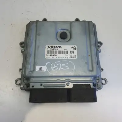 Volvo V40 II 2.0 D3 STEROWNIK SILNIKA komputer 31336983 0281018414