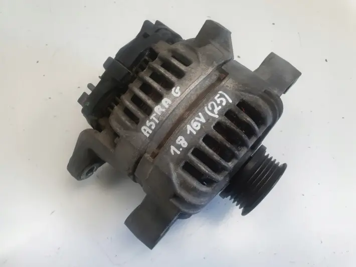 Opel Astra G 1.8 16V ALTERNATOR bosch 0124425027 120A