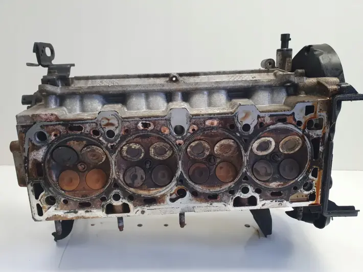Opel Zafira B Astra J 1.6 16V A16XER GŁOWICA CYLINDRÓW 55559340