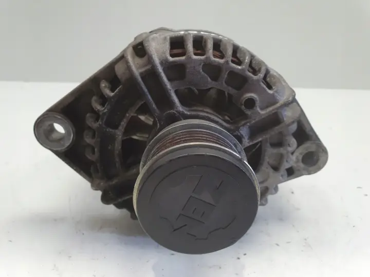 Opel Vectra C 1.9 CDTI ALTERNATOR BOSCH