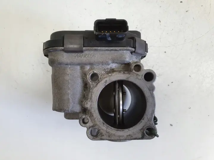 Volvo V40 II 1.6 D2 PRZEPUSTNICA 9673534480