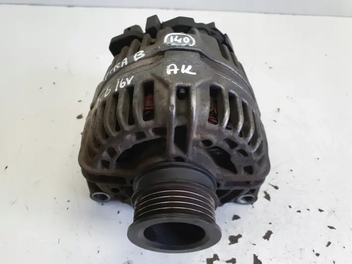 Opel Zafira B 1.6 16V ALTERNATOR bosch 100A 0124325163 13229984 AK