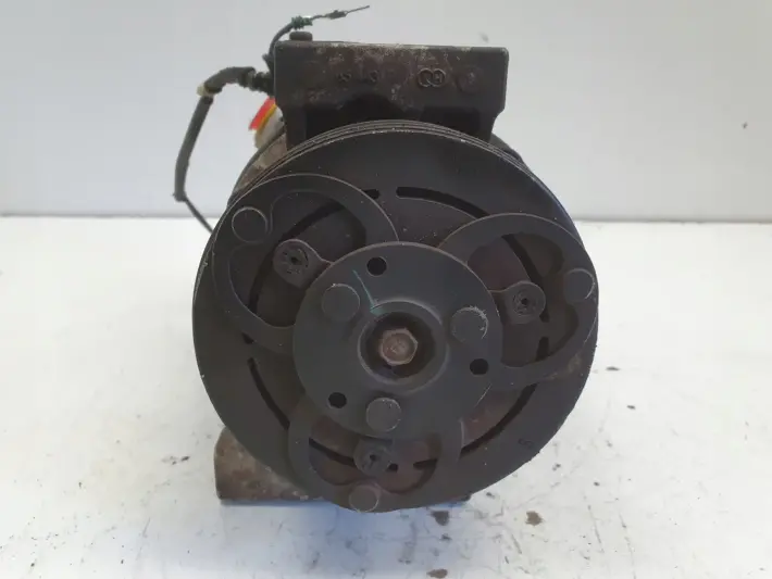 Volvo V70 III 2.4 D5 SPRĘŻARKA KLIMATYZACJI pompa 36051063