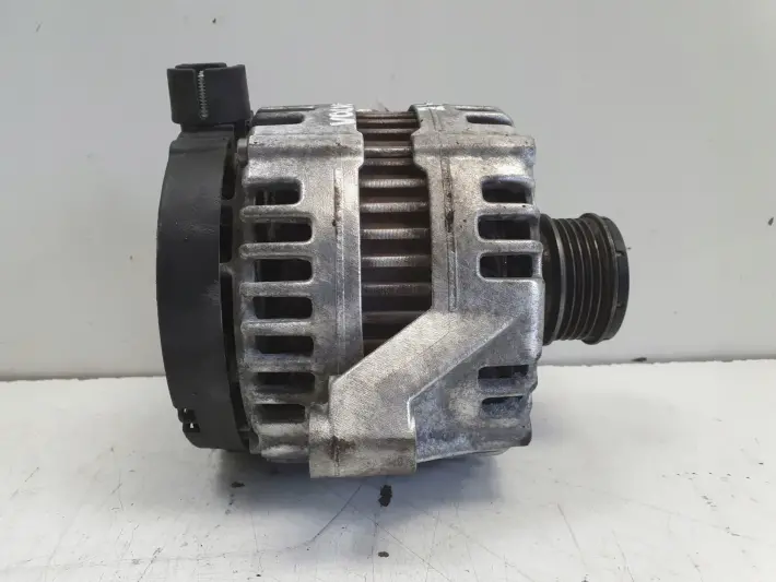 Volvo S80 II V70 III 2.4 D5 ALTERNATOR 6G9N-10300-JD