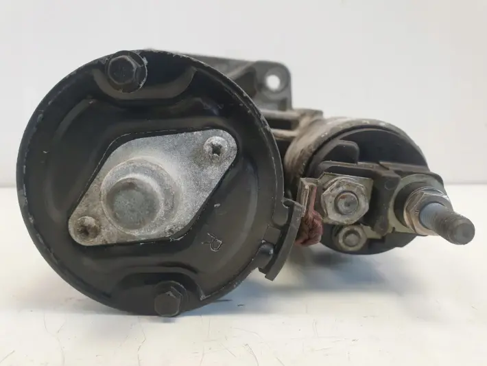 Alfa Romeo Mito 1.4 8V ROZRUSZNIK bosch 0001137002