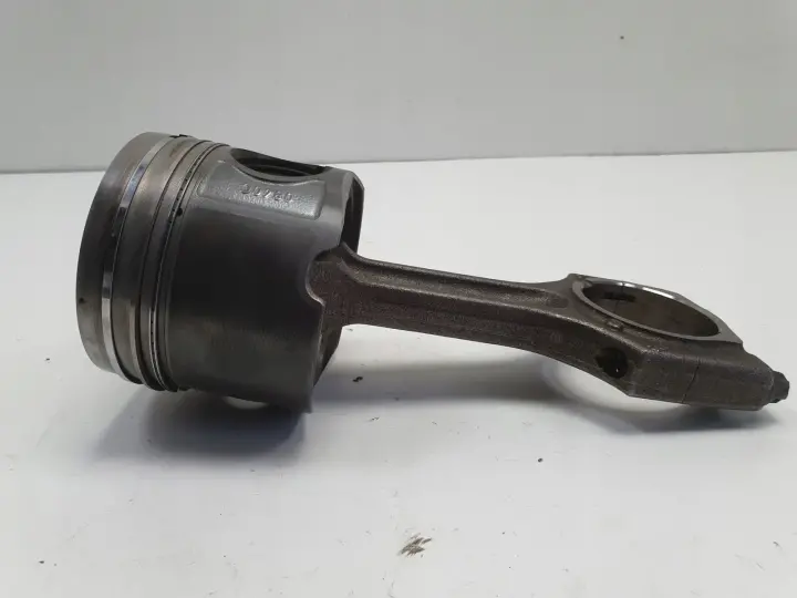 BMW E87 E90 E91 2.0 D TŁOK KORBOWÓD M47 0840C