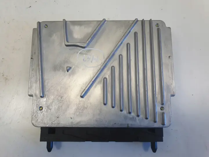 Volvo S60 I 2.4 20V KOMPUTER SILNIKA sterownik 079700-8831 08627471A