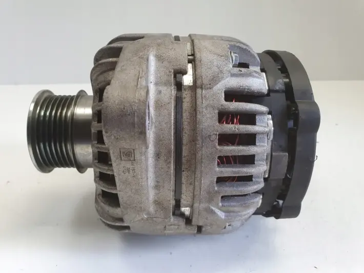 Opel Vectra C 1.9 CDTI ALTERNATOR bosch