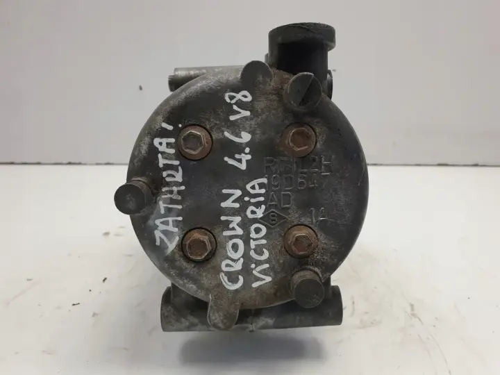 Ford Crown Victoria II 4.6 V8 SPRĘŻARKA KLIMATYZACJI pompa RF1L2H19D647AD