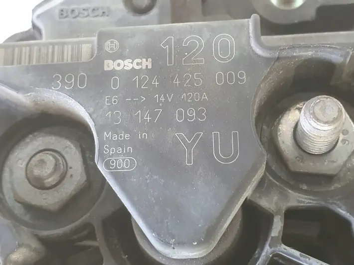 Opel Vectra C 1.8 16V ALTERNATOR bosch 0124425009 YU 120A