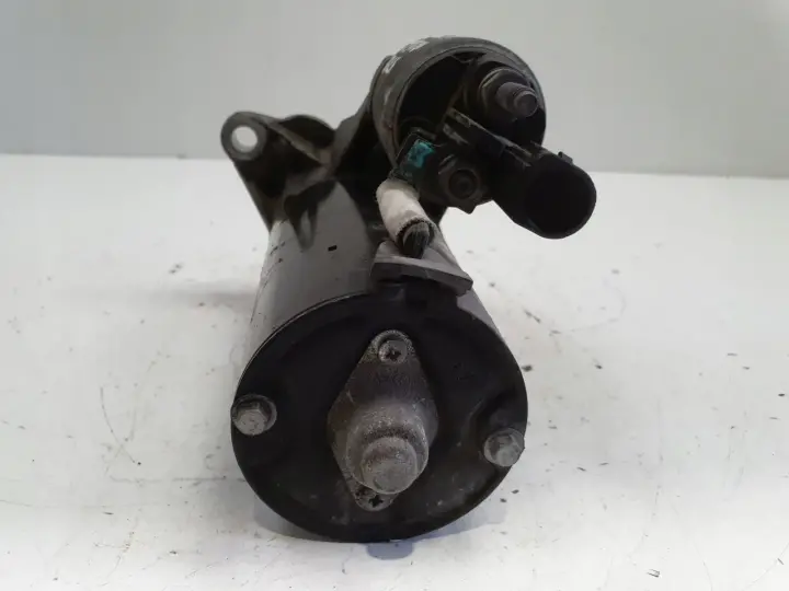 VW Golf V 1.9 TDI ROZRUSZNIK bosch 02E911023L