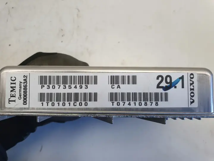 Volvo S60 V70 S80 2.4 D5 KOMPUTER SKRZYNI sterownik P30735493 1T0101C00