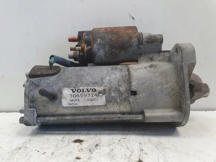 Volvo V50 lift S40 II 2.4 D5 ROZRUSZNIK 30659314
