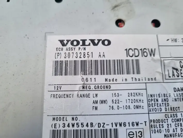 Volvo S40 II V50 RADIO CD radioodtwarzacz CZYTNIK PŁYT 30732851AA 30732851