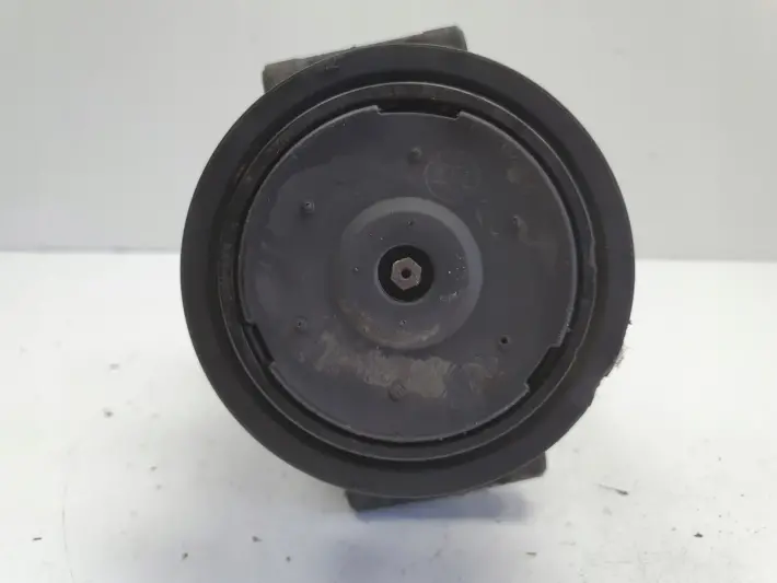 VW Golf VI 1.4 16V SPRĘŻARKA KLIMATYZACJI 1K0820859J