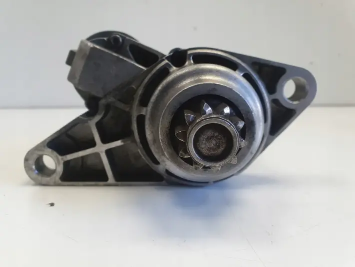 Vw Golf V 1.6 FSI ROZRUSZNIK valeo 02T911023S D6GS12