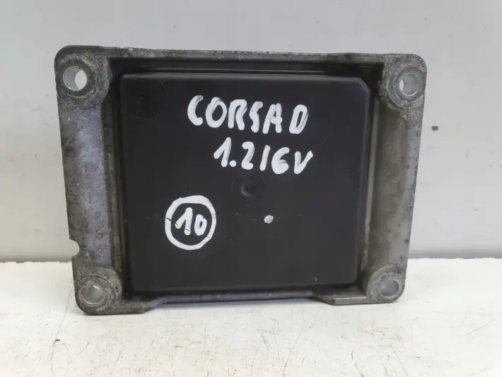 Opel Corsa D 1.2 16V STEROWNIK SILNIKA komputer 55557933 0261208940 AX