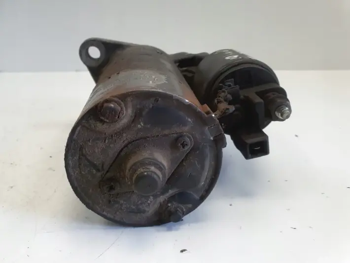 Seat Ibiza III 1.9 TDI ROZRUSZNIK bosch 0001125021 02T911023C
