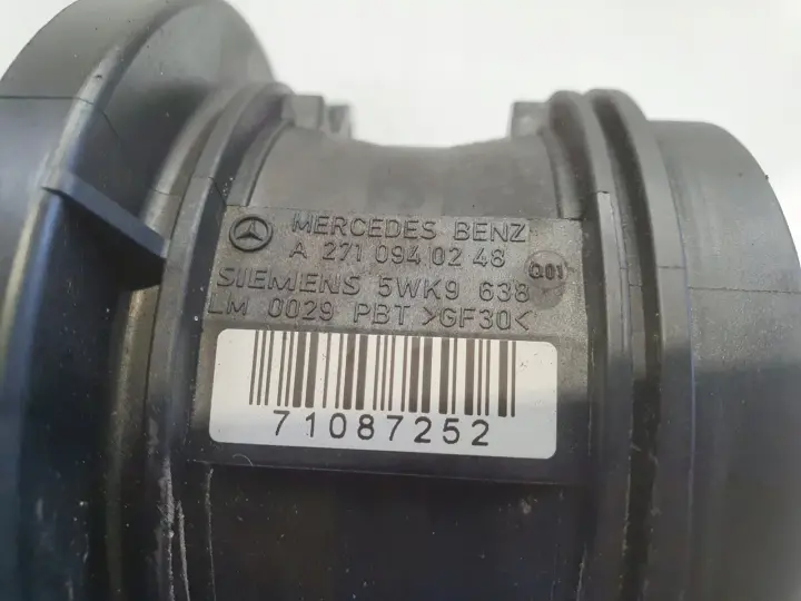Mercedes W203 1.8 K PRZEPŁYWOMIERZ POWIETRZA A2710940248