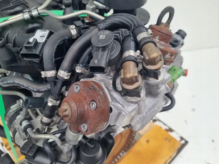 SILNIK KOMPLET Volvo XC70 II 2.4 D5 175KM pali 148tyś D5244T14