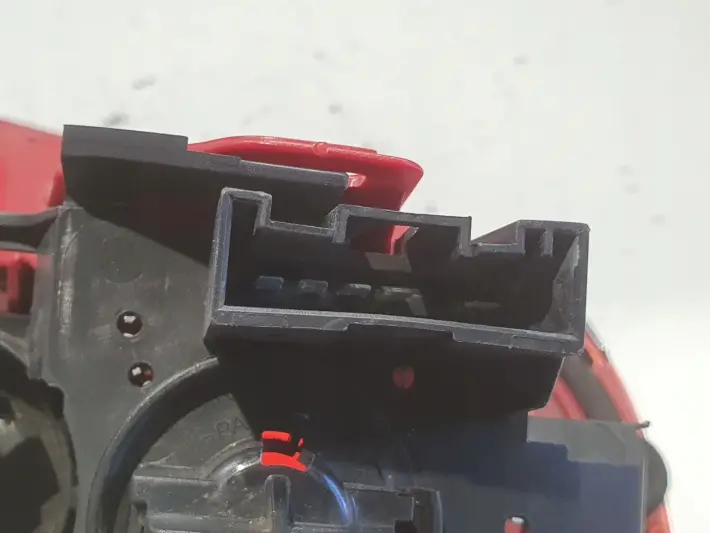Mini Cooper R56 TYLNA LAMPA LEWA lewy tył kierowcy 2757009