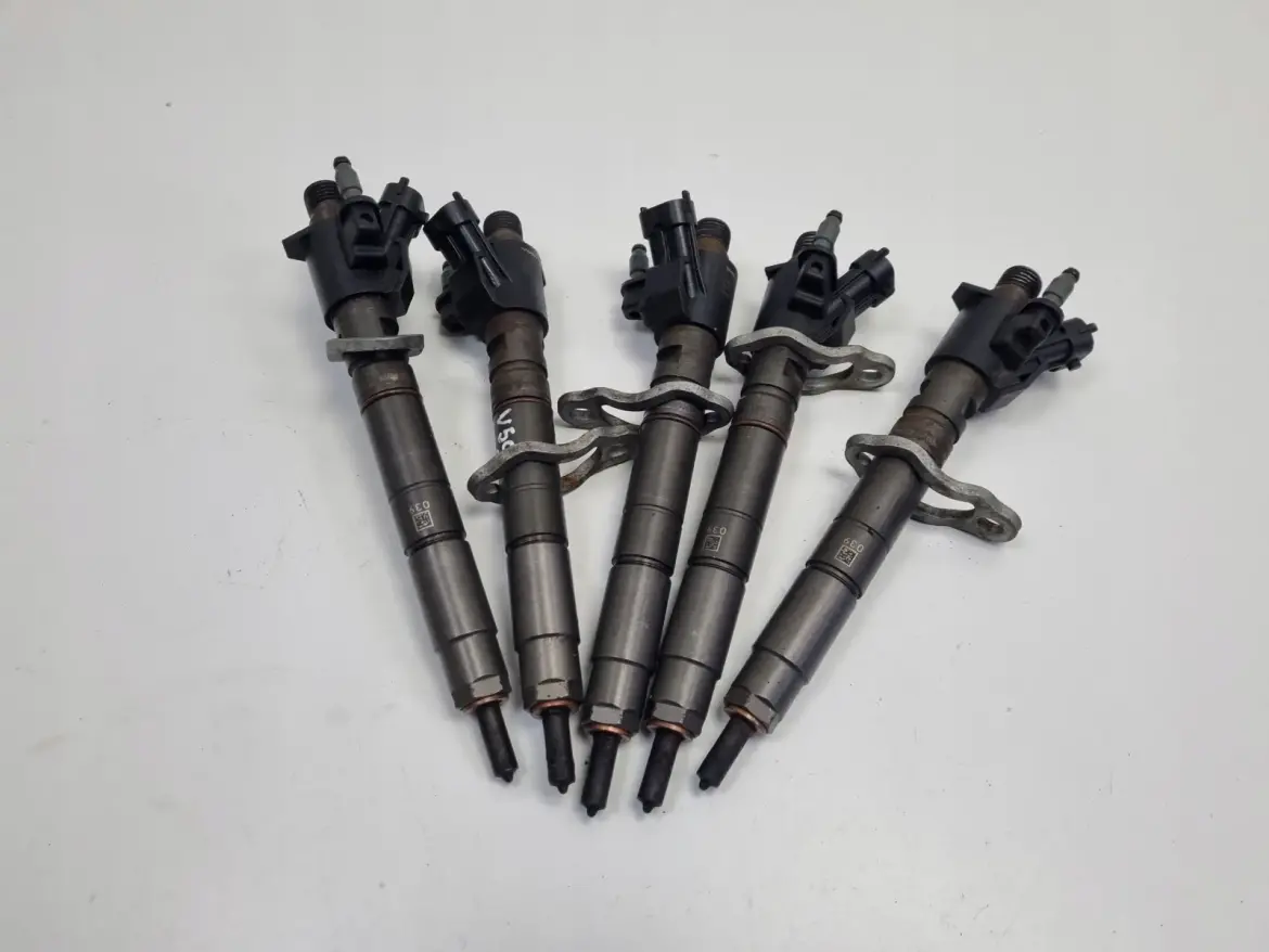 Volvo C30 V50 S40 II 2.0 D3 D4 WTRYSKIWACZ wtrysk 31272690 0445116016