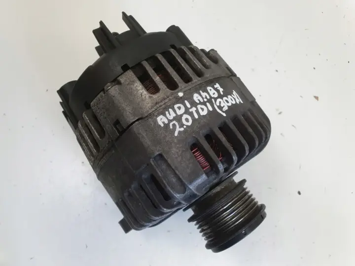 Audi A4 B7 2.0 TDI ALTERNATOR 06F903023H valeo 140A