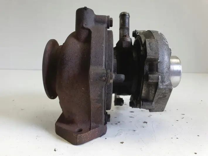 BMW E87 2.0 D TURBOSPRĘŻARKA turbo 7793865 garrett