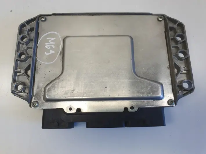 Renault Megane III 1.6 16V KOMPUTER SILNIKA sterownik 237100131R 2276109993