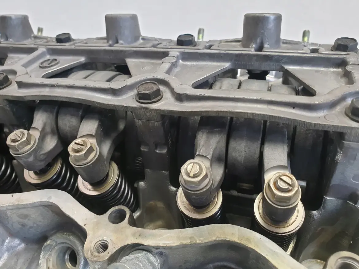 Honda Civic VIII 1.8 GŁOWICA CYLINDRÓW HU-RNA-2
