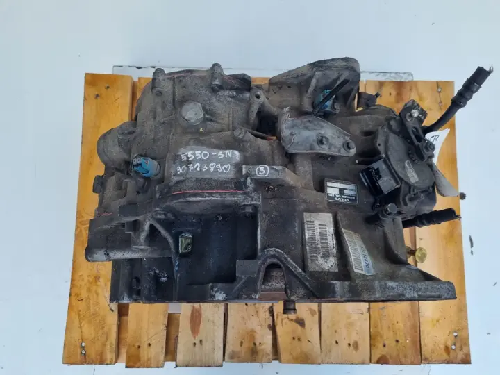 Volvo S60 2.4 D5 AUTOMATYCZNA SKRZYNIA BIEGÓW automat 30713890 55-50SN