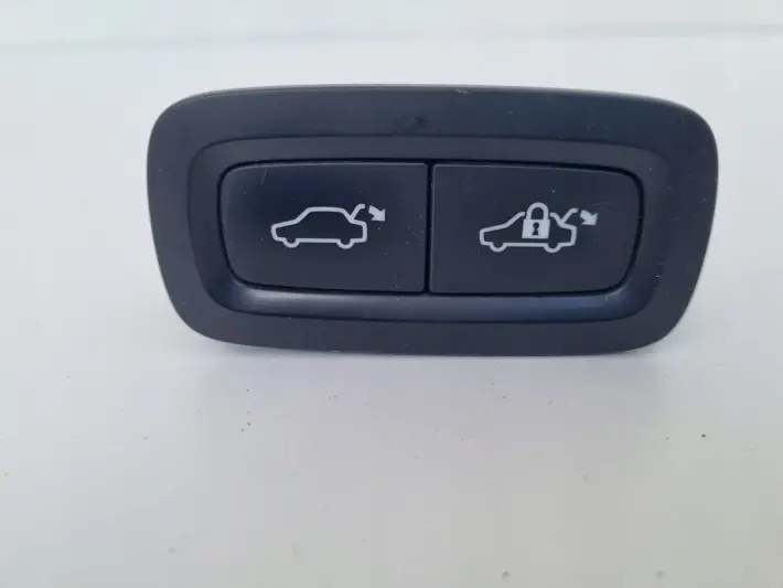 Volvo XC90 II V90 II S90 II PRZYCISK KLAPY BAGAŻNIKA 8888780750
