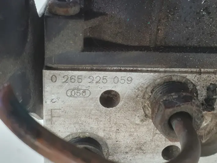Range Rover Vogue L322 4.4 V8 POMPA ABS Sterownik 0265225059 0265950056