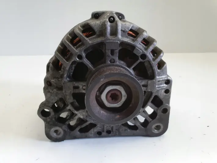 Skoda Fabia I VW Polo IV 1.2 12V ALTERNATOR valeo 03D903025J