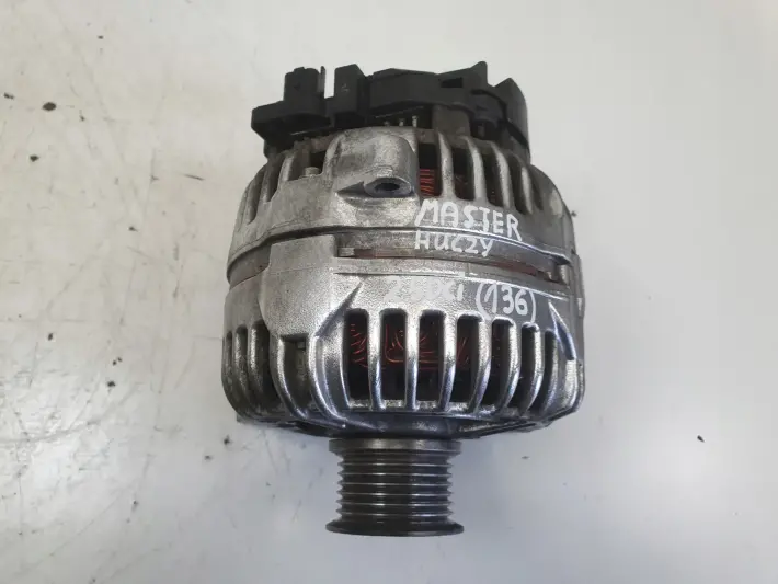 Renault Master II 2.5 DCI ALTERNATOR 0124525044 150A bosch