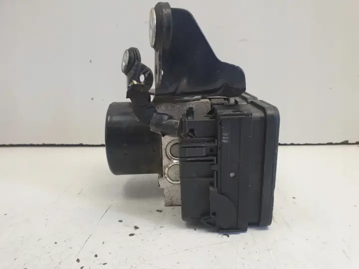 Volvo V70 III S80 II POMPA ABS Sterownik P30681619