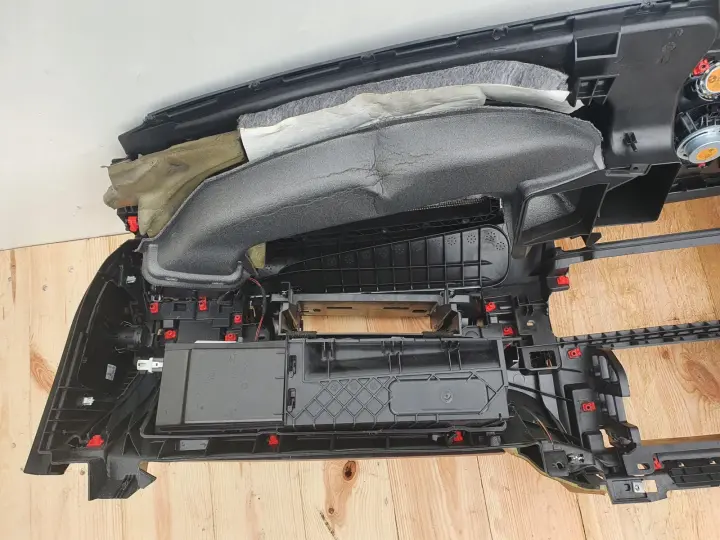 BMW F01 DESKA ROZDZIELCZA KONSOLA SKÓRA SKÓRZANA