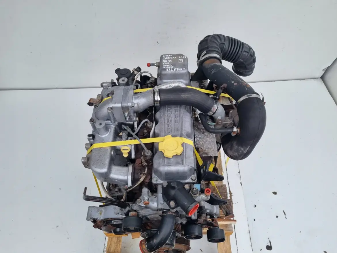 SILNIK KOMPLET Nissan Cabstar 3.0 TD 105KM udokumentow 232tyś BD30T BD30TI