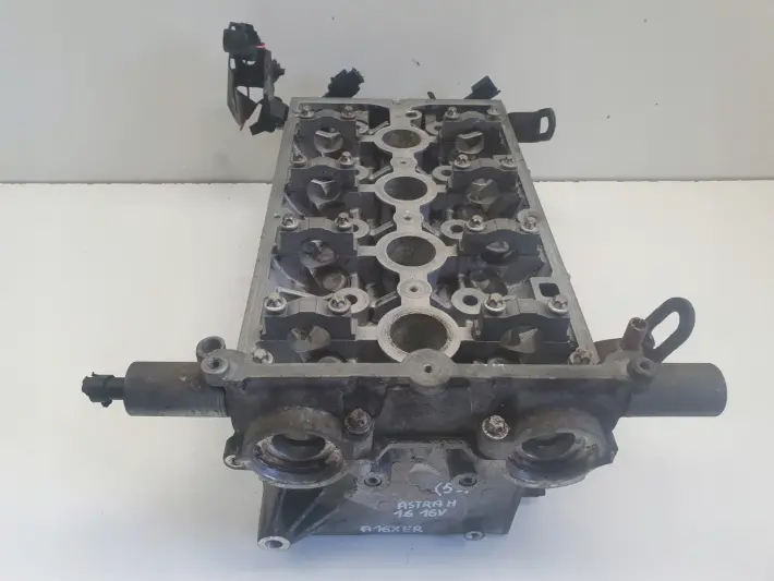 Opel Zafira B Astra J 1.6 16V A16XER GŁOWICA CYLINDRÓW 55559340