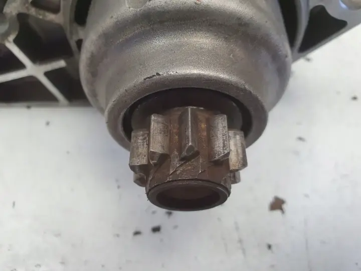 Audi A3 II 8P 1.6 FSI ROZRUSZNIK valeo 02T911023S D6GS12