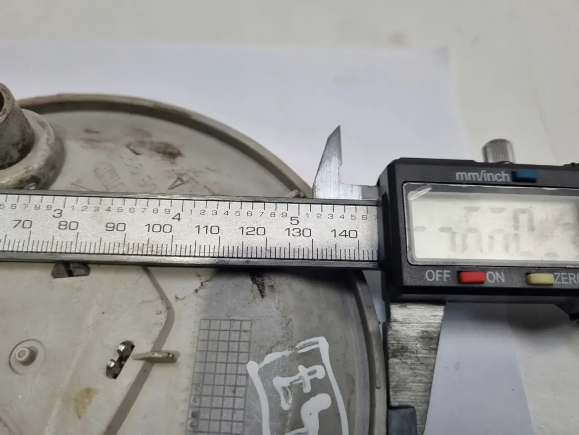 Renault DEKIELEK FELGI Kapsel kołpak 8200108993 144 mm