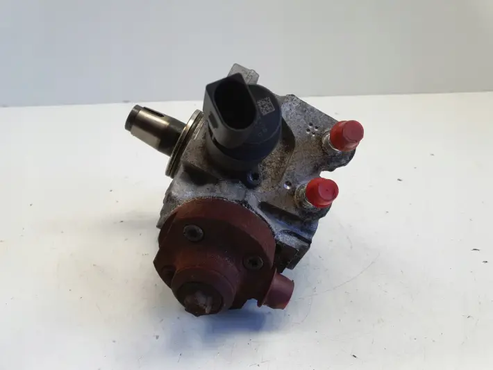 BMW E87 E90 E91 2.0 D N47 POMPA WTRYSKOWA paliwa 0445010506