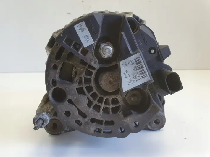 VW Transporter T5 2.0 8V ALTERNATOR 038903024F 120A
