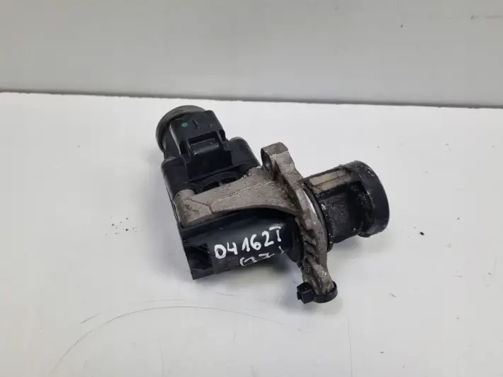 Volvo C30 1.6 D2 ZAWÓR EGR chłodniczka spalin 702209040
