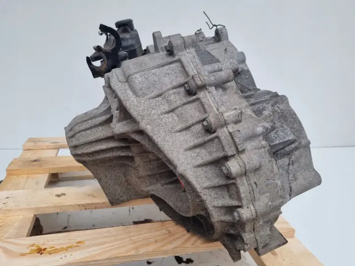 Volvo S80 II V70 III 2.5 T turbo SKRZYNIA BIEGÓW 9G9R-7002-JA 31259592