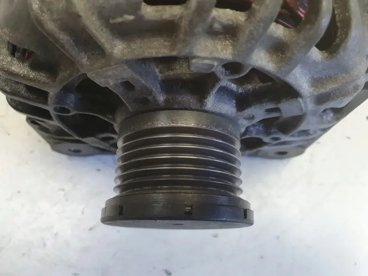 Mitsubishi Space Star 1.9 DID ALTERNATOR valeo 8200162474 125A