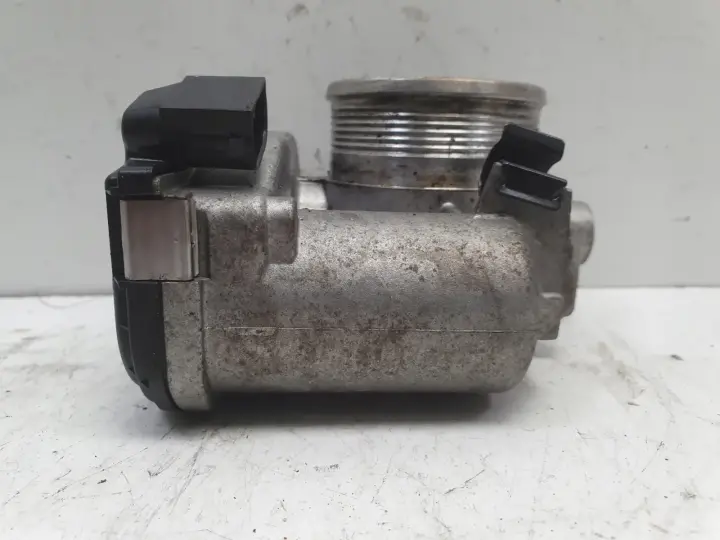 Volvo S60 II V60 2.0 D D3 PRZEPUSTNICA 31216665 bosch 0280750520